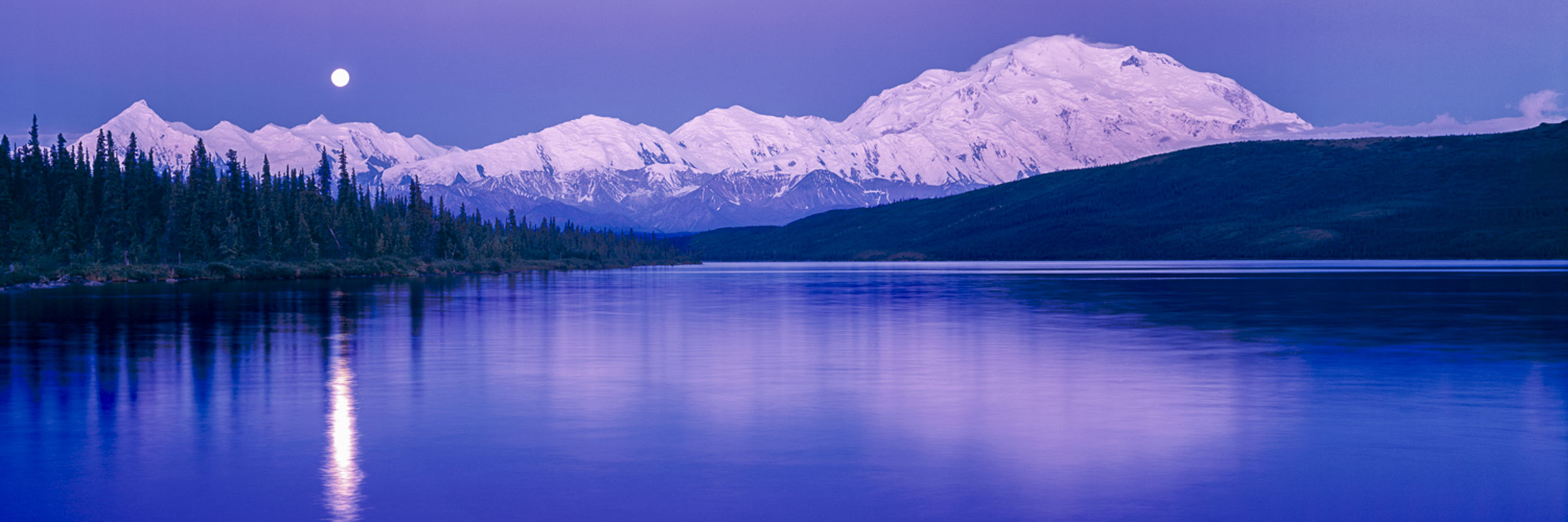 Full Moon, Alaska